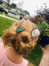 Load image into Gallery viewer, Eye of Shive Hair Pin