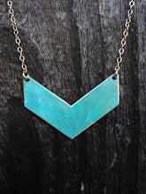 Load image into Gallery viewer, Single Chevron Necklace