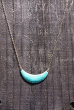 Load image into Gallery viewer, Crescent Necklace