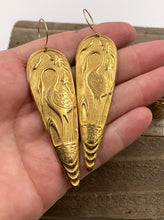 Load image into Gallery viewer, Crane Earrings and Ring
