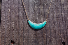 Load image into Gallery viewer, Crescent Necklace
